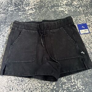 NWT- joylab shorts